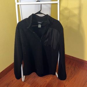 Champion flee crew neck gently used.
